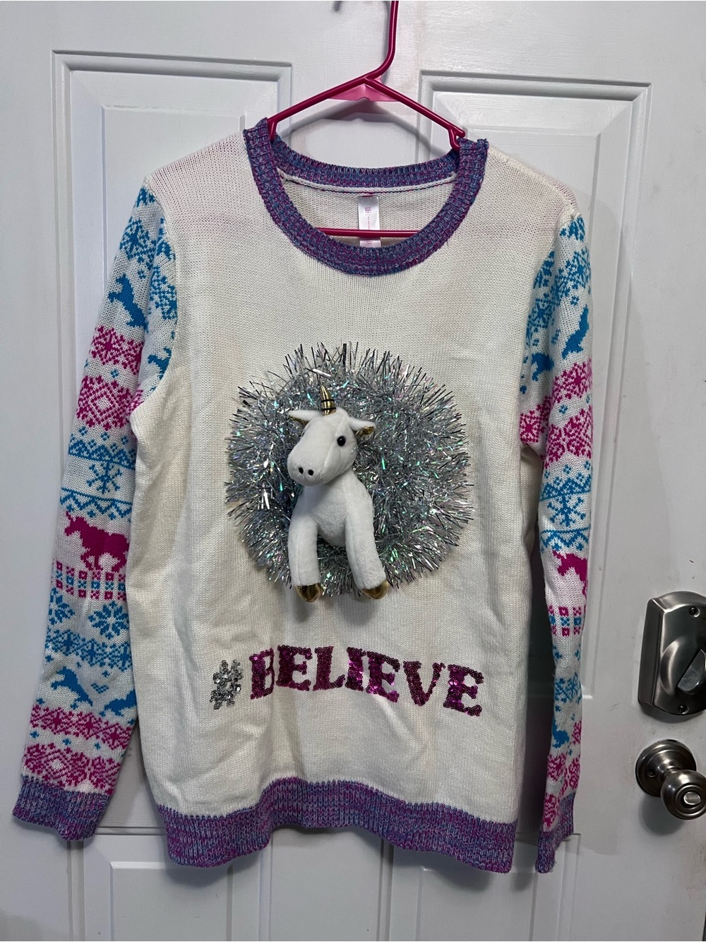 No Boundaries Women’s XXL 2X Christmas Unicorn Believe 3D Plush Sweater Sequin